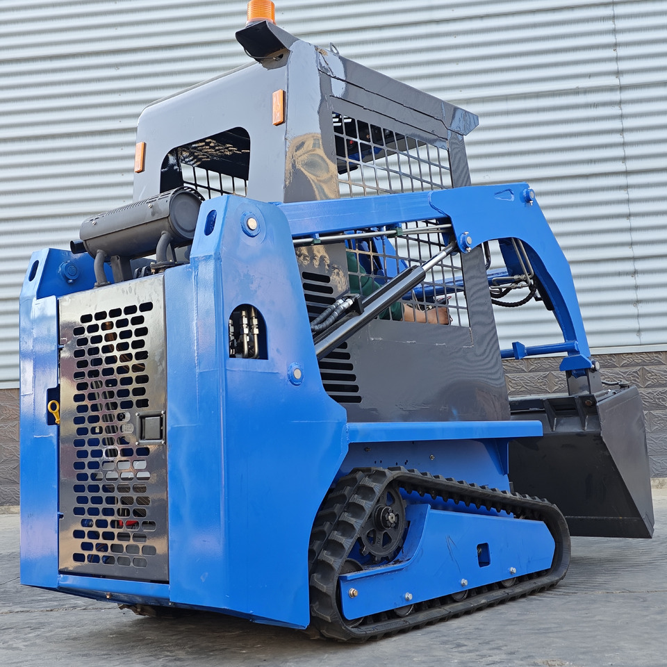 LEZUM LA670 Skid Steer Euro 5/Epa Engine Kubota Mini Small Skid Steer Loader For Sale - Kompaktlastare/ Slirstyrda lastare: bild 5 LEZUM LA670 Skid Steer Euro 5/Epa Engine Kubota Mini Small Skid Steer Loader For Sale - Kompaktlastare/ Slirstyrda lastare: bild 5