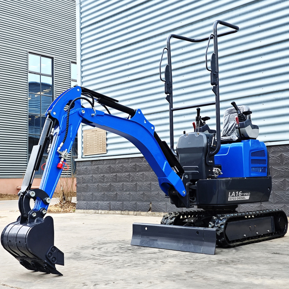 LEZUM LA16Pro Mini Excavator Digger Miniexcavadora EPA Kubota Engine Mini Excavator For Sale With Mini Excavator Attachment Set - Minigrävmaskin: bild 4 LEZUM LA16Pro Mini Excavator Digger Miniexcavadora EPA Kubota Engine Mini Excavator For Sale With Mini Excavator Attachment Set - Minigrävmaskin: bild 4