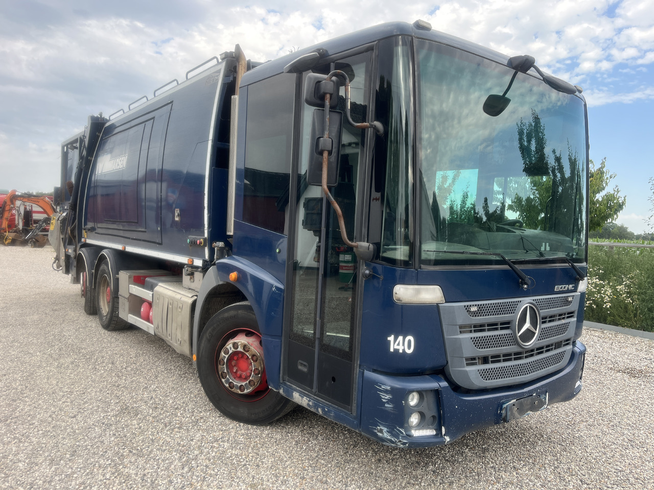 MERCEDES-BENZ Econic 2630 2 camper NTM - Sopbil: bild 1 MERCEDES-BENZ Econic 2630 2 camper NTM - Sopbil: bild 1