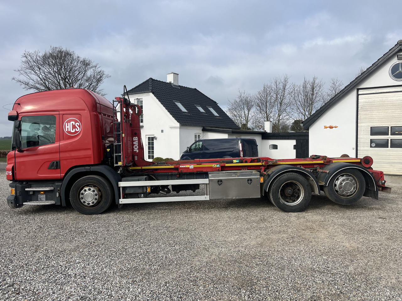 Scania P320 - Lastväxlare lastbil: bild 1 Scania P320 - Lastväxlare lastbil: bild 1