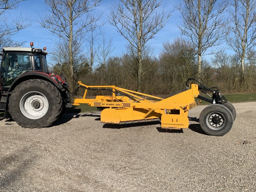 GST 3000 Gravel Road planere GST 3000 Vejhøvl - Schaktvagn: bild 1 GST 3000 Gravel Road planere GST 3000 Vejhøvl - Schaktvagn: bild 1