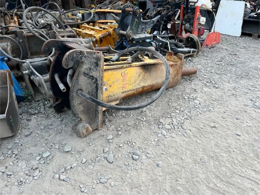 BRH Montabert 501 NG - Hydraulisk hammare: bild 3 BRH Montabert 501 NG - Hydraulisk hammare: bild 3