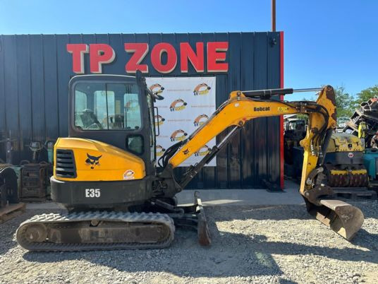 Bobcat E35 Cabine à 22500 € HT - Minigrävmaskin: bild 1 Bobcat E35 Cabine à 22500 € HT - Minigrävmaskin: bild 1