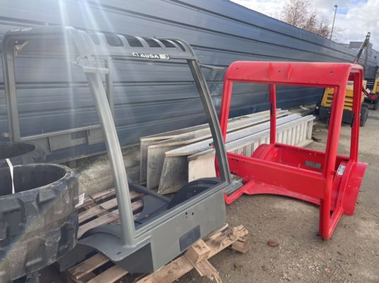 Cabine / Canopy / Rops pour Ausa - Hytt för Materialhanteringsutrustning: bild 2 Cabine / Canopy / Rops pour Ausa - Hytt för Materialhanteringsutrustning: bild 2