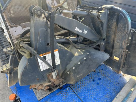 Dessoucheuse pour chargeur - Stubbfräs: bild 1 Dessoucheuse pour chargeur - Stubbfräs: bild 1