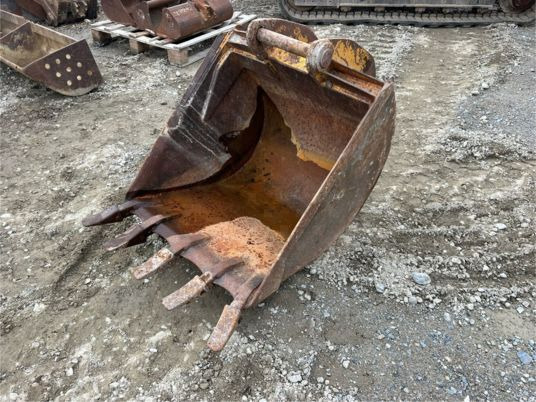 Godet terrassement pour case - Grävmaskinsskopa: bild 4 Godet terrassement pour case - Grävmaskinsskopa: bild 4