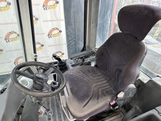 Liebherr New L514 Stéréo Clim à 29 500 € HT - Hjullastare: bild 5 Liebherr New L514 Stéréo Clim à 29 500 € HT - Hjullastare: bild 5