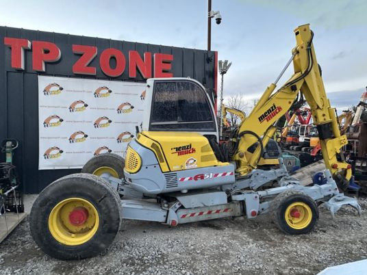 Menzi Muck A51 à 25 900 € HT - Grävmaskin: bild 1 Menzi Muck A51 à 25 900 € HT - Grävmaskin: bild 1