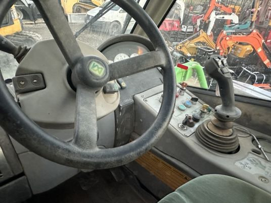 Merlo ROTO 38.16 à 39 900 € HT - Teleskoplastar: bild 3 Merlo ROTO 38.16 à 39 900 € HT - Teleskoplastar: bild 3