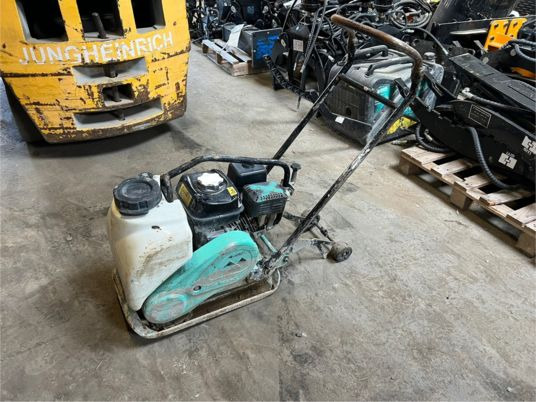 Mikasa MVC-F60H-VAS - Vibroplatta: bild 2 Mikasa MVC-F60H-VAS - Vibroplatta: bild 2