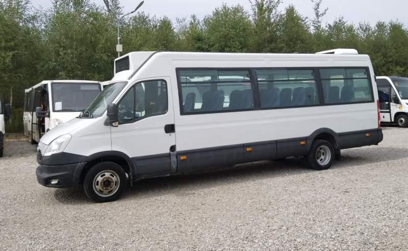 Iveco Daily 23 *NOWY SILNIK* 2 SZTUKI*, klima, winda - Minibuss, Persontransport: bild 4 Iveco Daily 23 *NOWY SILNIK* 2 SZTUKI*, klima, winda - Minibuss, Persontransport: bild 4