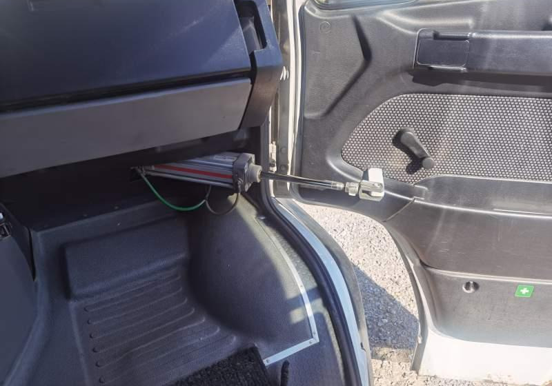 Förortsbuss Mercedes-Benz Vario 813D 31+15: bild 14 Förortsbuss Mercedes-Benz Vario 813D 31+15: bild 14