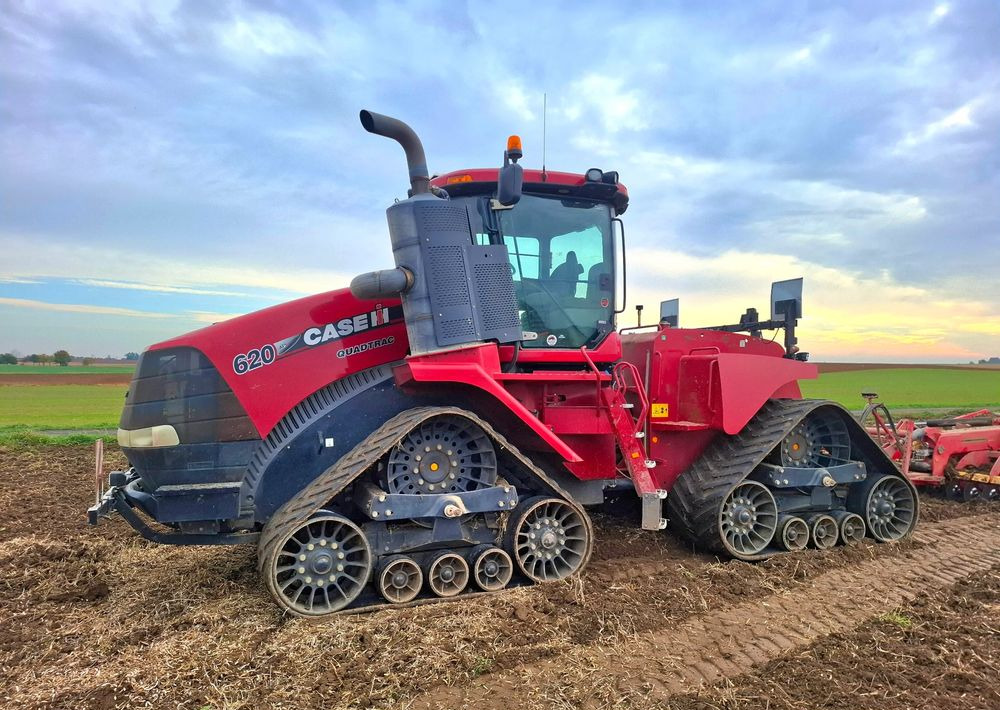 Case IH QUADTRAC 620 2015 ROK , GPS, Nie Malowany, Stan Idealny - Traktor: bild 2 Case IH QUADTRAC 620 2015 ROK , GPS, Nie Malowany, Stan Idealny - Traktor: bild 2