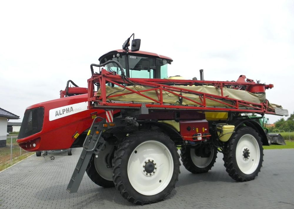 Hardi ALPHA 4100 EVO 2013 Rok, 30 metrow,40 km/h,GPS, Nie Malowany, Stan Bardzo Dobry - Spruta: bild 1 Hardi ALPHA 4100 EVO 2013 Rok, 30 metrow,40 km/h,GPS, Nie Malowany, Stan Bardzo Dobry - Spruta: bild 1