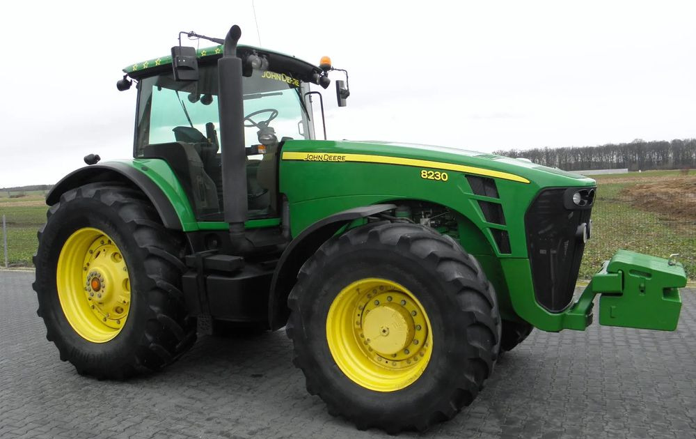 John Deere 8230 2009 Rok POWERSHIFT, Nie Malowany, Stan Bardzo Dobry - Traktor: bild 1 John Deere 8230 2009 Rok POWERSHIFT, Nie Malowany, Stan Bardzo Dobry - Traktor: bild 1