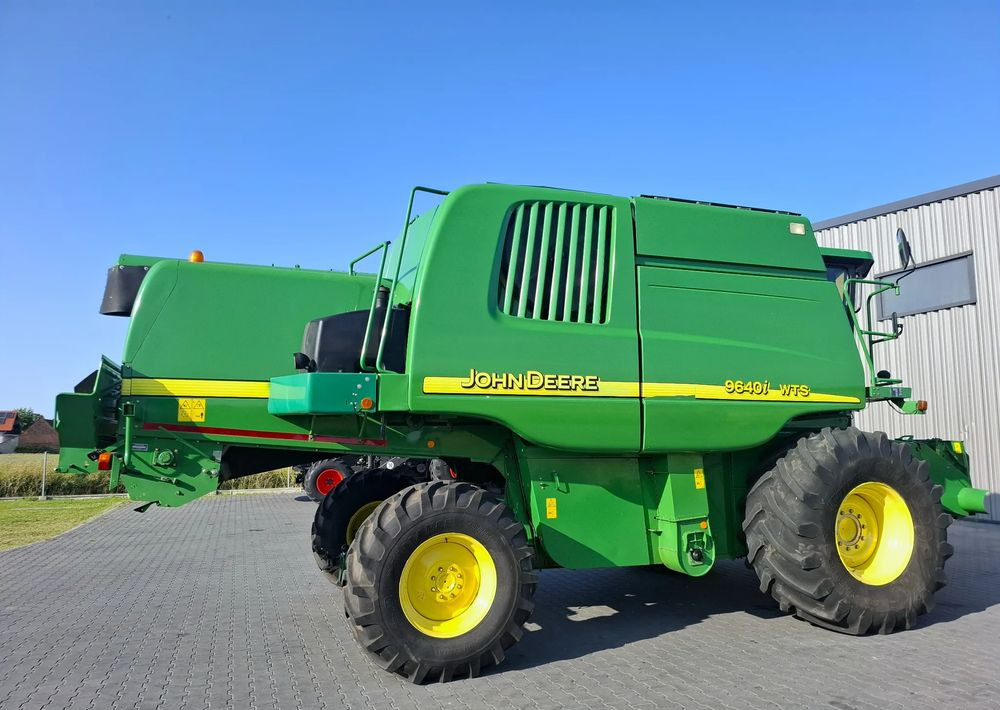 John Deere WTS 9640i 2005 Rok, heder 6,1m, Stol do rzepaku, Nie Malowany, Stan Bardzo Dobry - Skördetröska: bild 4 John Deere WTS 9640i 2005 Rok, heder 6,1m, Stol do rzepaku, Nie Malowany, Stan Bardzo Dobry - Skördetröska: bild 4