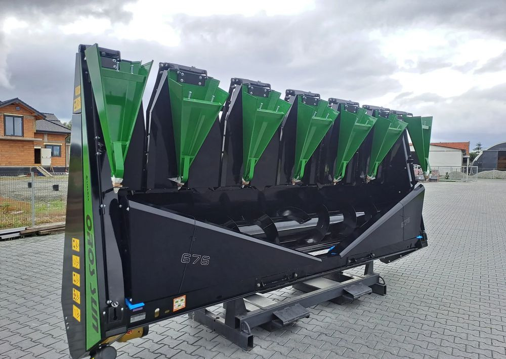 Oros Oros SUN 676 6 rzędowy, Nowe Przystawki do zbioru Słonecznika - Skärbord för solrosor: bild 2 Oros Oros SUN 676 6 rzędowy, Nowe Przystawki do zbioru Słonecznika - Skärbord för solrosor: bild 2