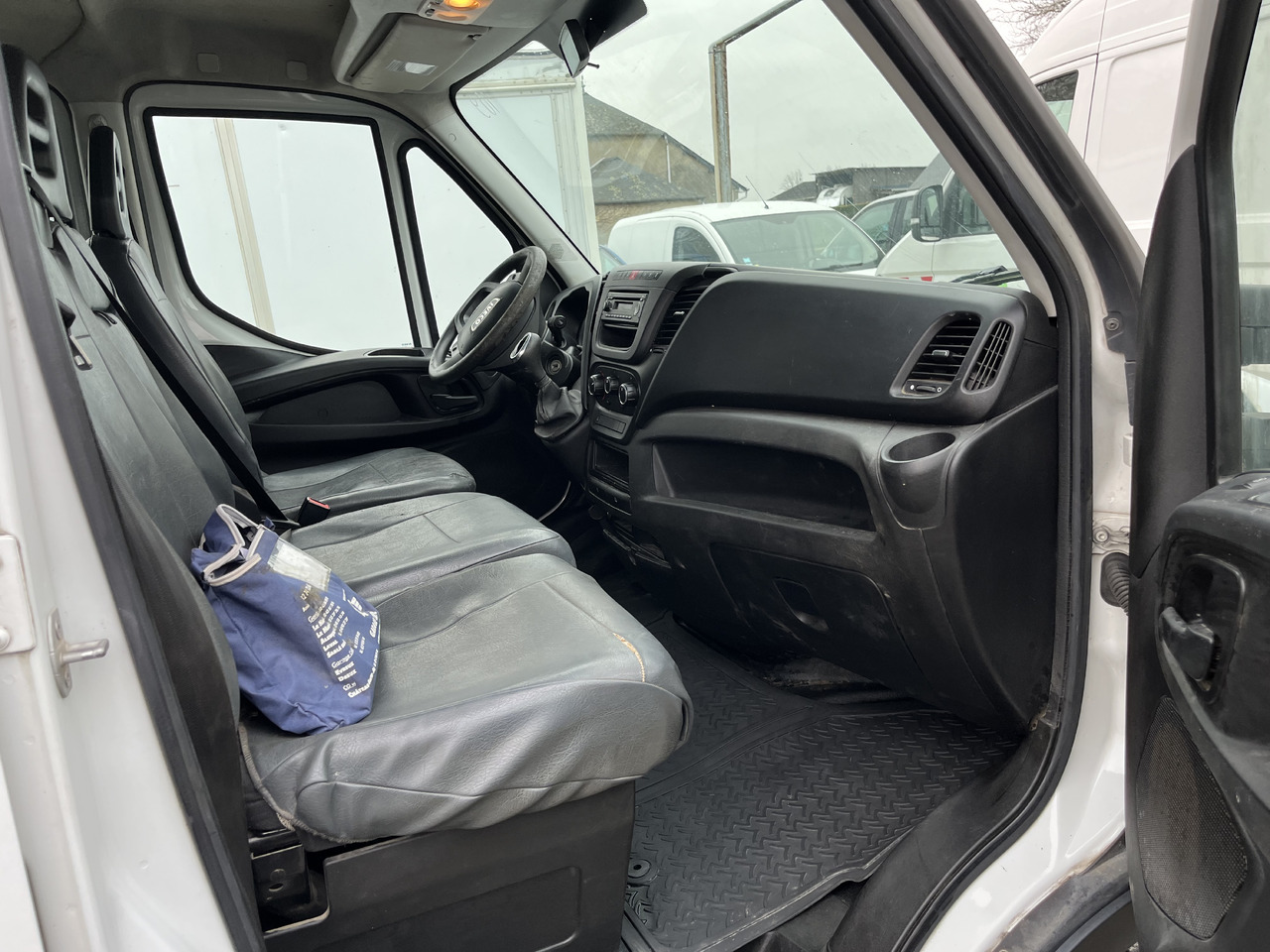 Iveco Daily 35-170 - Transportbil med tippflak: bild 5 Iveco Daily 35-170 - Transportbil med tippflak: bild 5