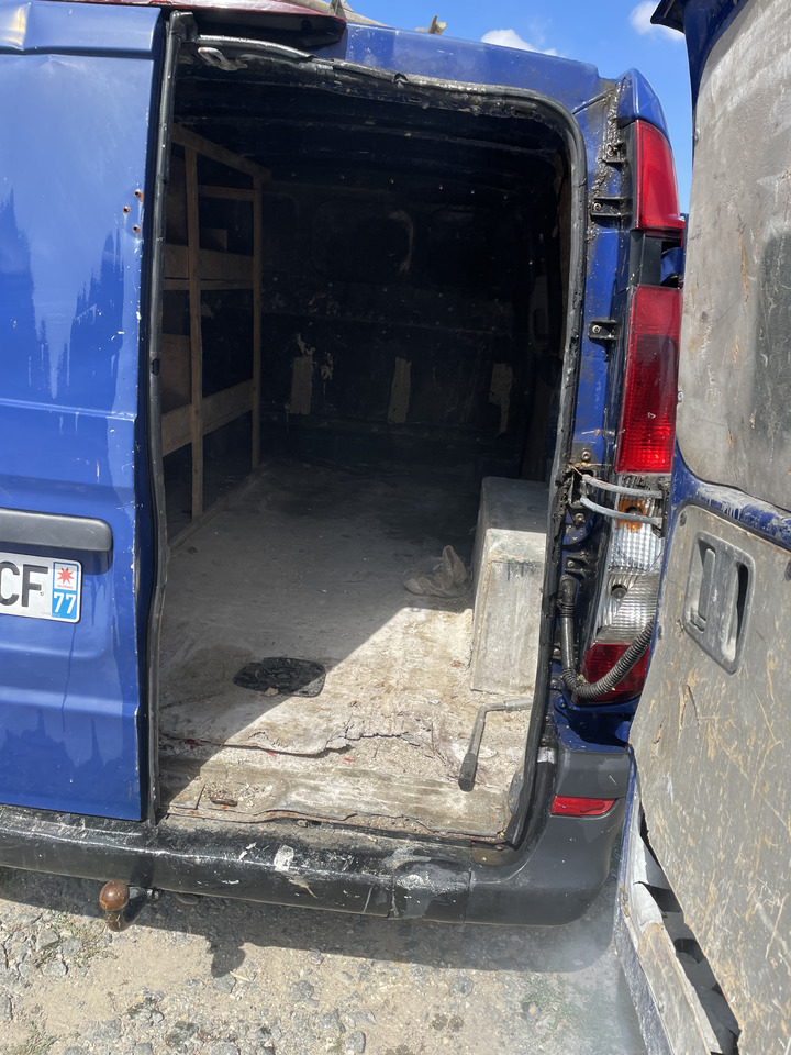 Mercedes Vito 111 cdi long - Skåpbil: bild 5 Mercedes Vito 111 cdi long - Skåpbil: bild 5