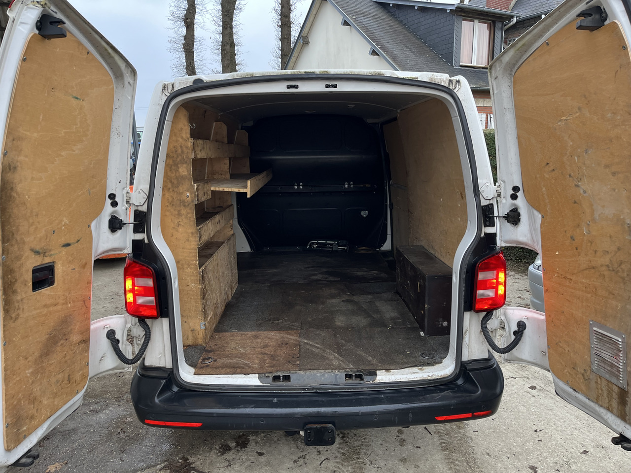 Volkswagen Transporter T6 2L tdi 150cv long 4 Motion 4x4 4motion - Skåpbil: bild 4 Volkswagen Transporter T6 2L tdi 150cv long 4 Motion 4x4 4motion - Skåpbil: bild 4