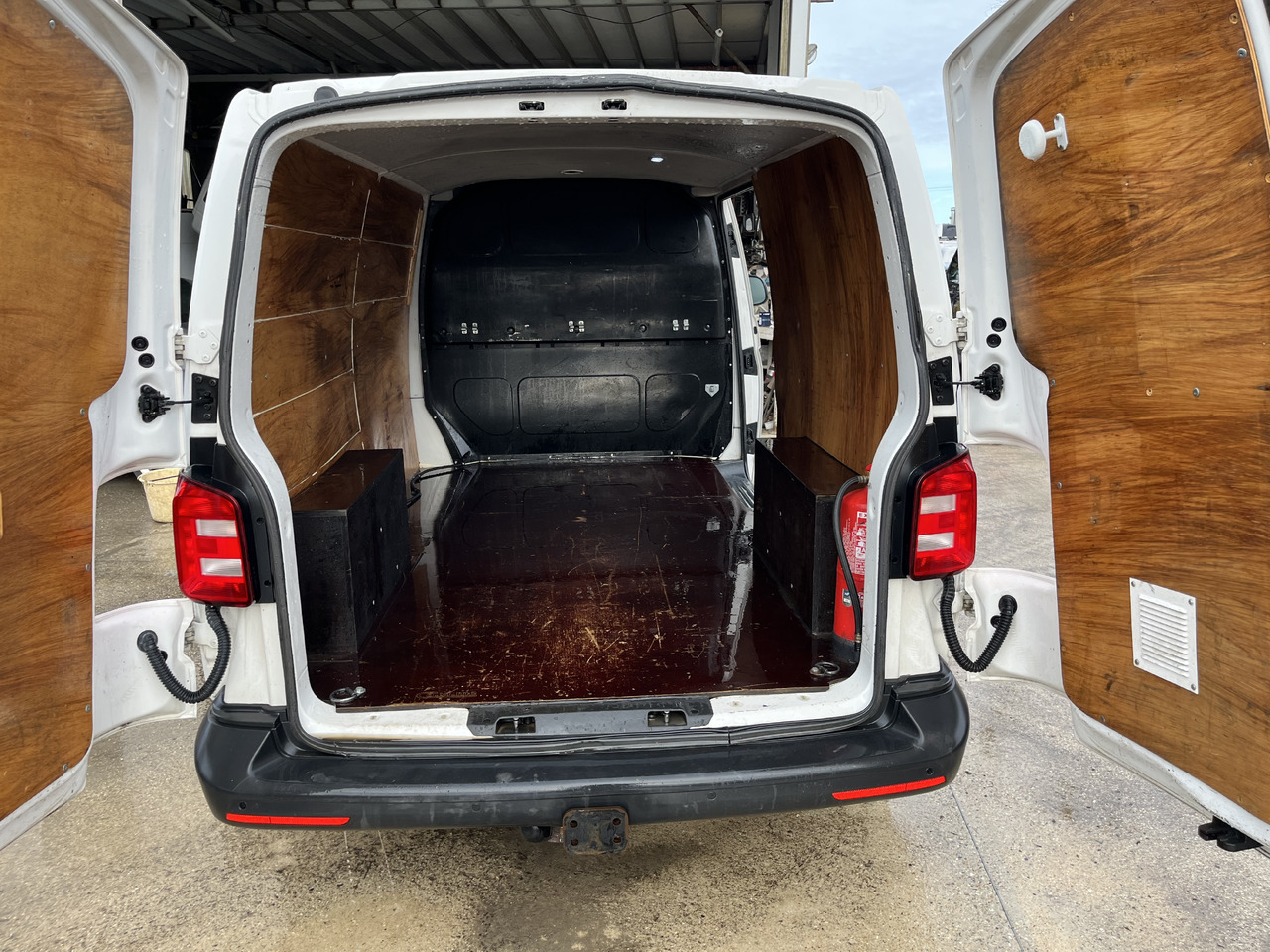 Volkswagen Transporter T6 2L tdi 150cv long bas 4x4 4motion - Skåpbil: bild 5 Volkswagen Transporter T6 2L tdi 150cv long bas 4x4 4motion - Skåpbil: bild 5