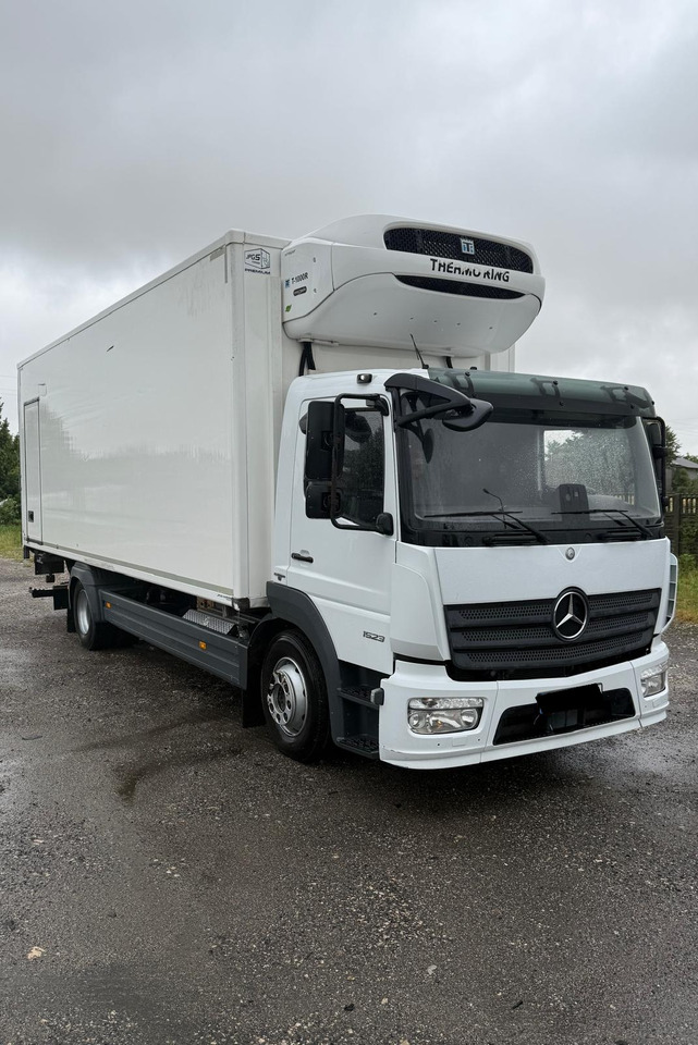 MERCEDES-BENZ ATEGO 1523 - Kylbil lastbil: bild 4 MERCEDES-BENZ ATEGO 1523 - Kylbil lastbil: bild 4