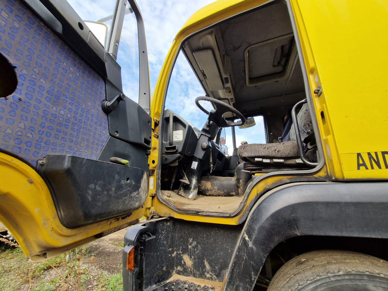 MAN Le 8.180 - Tippbil lastbil: bild 4 MAN Le 8.180 - Tippbil lastbil: bild 4