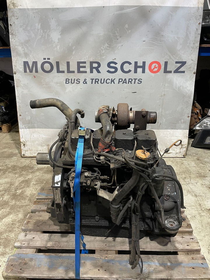 Case IH Case Motor 4t390/65 Maxxum 4T-390 Cummins Bagger - Motor för Lantbruksmaskiner: bild 1 Case IH Case Motor 4t390/65 Maxxum 4T-390 Cummins Bagger - Motor för Lantbruksmaskiner: bild 1