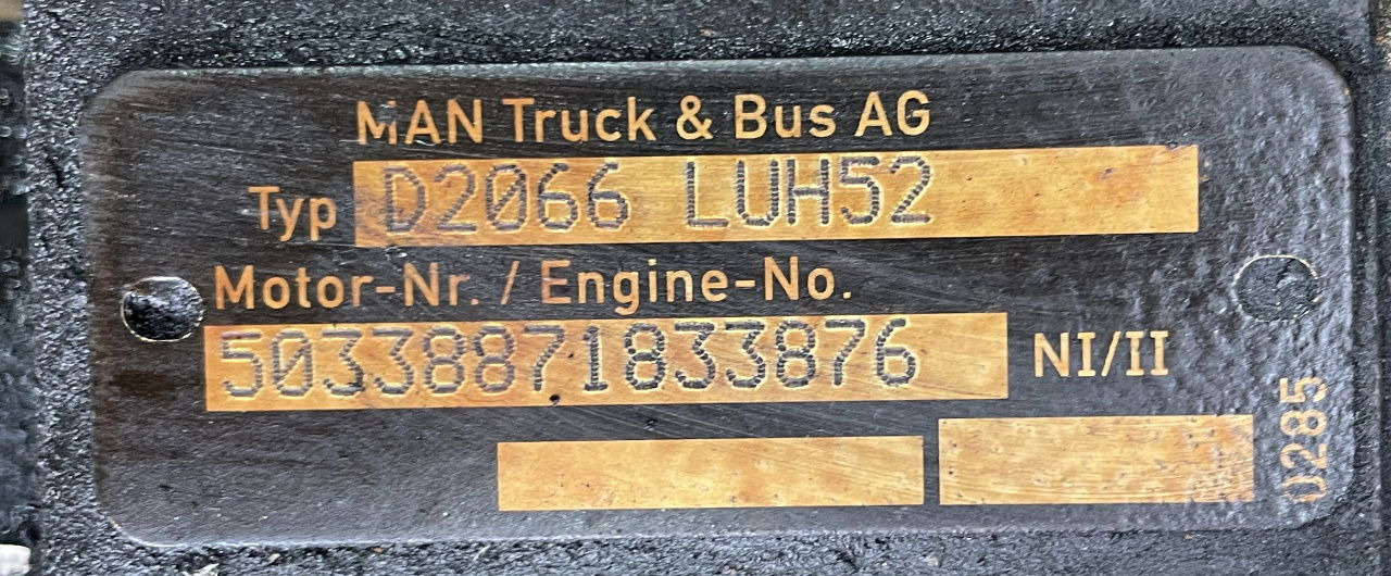MAN Ölwanne MAN Motor D2066 D 2066HLA EEV Euro 6 LUH 52 LUH 50 - Oljetråg för Buss: bild 2 MAN Ölwanne MAN Motor D2066 D 2066HLA EEV Euro 6 LUH 52 LUH 50 - Oljetråg för Buss: bild 2
