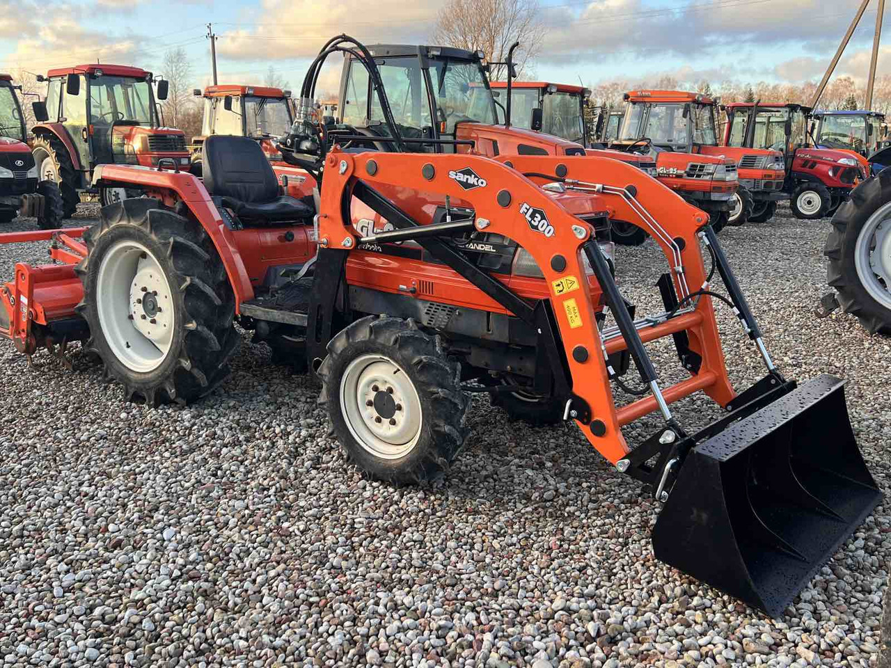 Kubota GL25 - Minitraktor: bild 1 Kubota GL25 - Minitraktor: bild 1