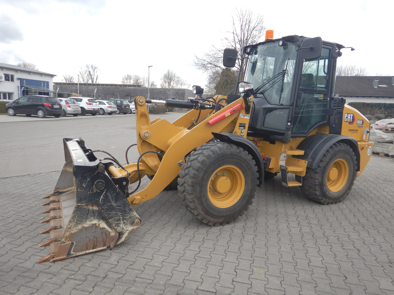 CATERPILLAR 908 - Hjullastare: bild 2 CATERPILLAR 908 - Hjullastare: bild 2