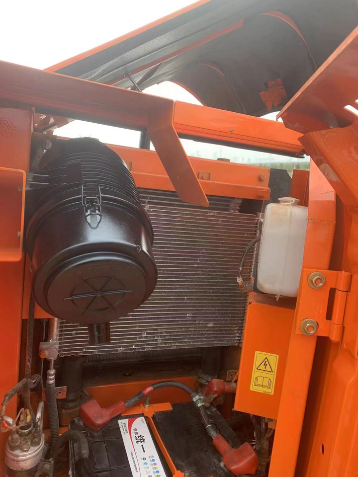 HITACHI ZX60 - Minigrävmaskin: bild 5 HITACHI ZX60 - Minigrävmaskin: bild 5