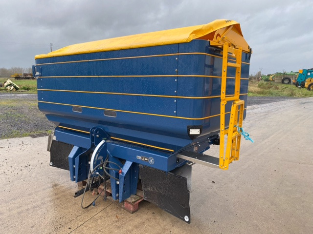 BOGBALLE M45 - Mineralgödselspridare: bild 1 BOGBALLE M45 - Mineralgödselspridare: bild 1