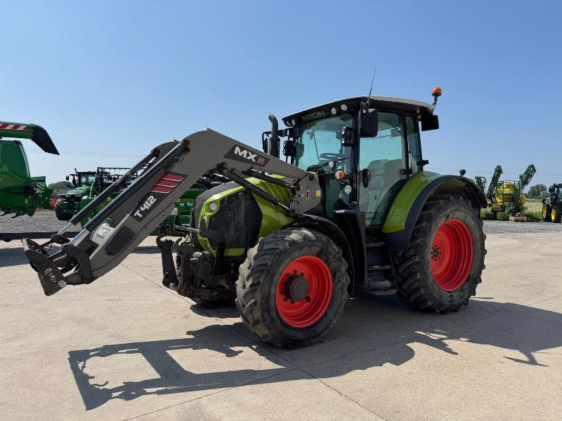 CLAAS ARION 520 - Traktor: bild 1 CLAAS ARION 520 - Traktor: bild 1