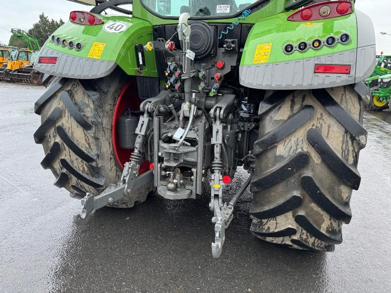 FENDT 724 PROFI PLUS - Traktor: bild 5 FENDT 724 PROFI PLUS - Traktor: bild 5
