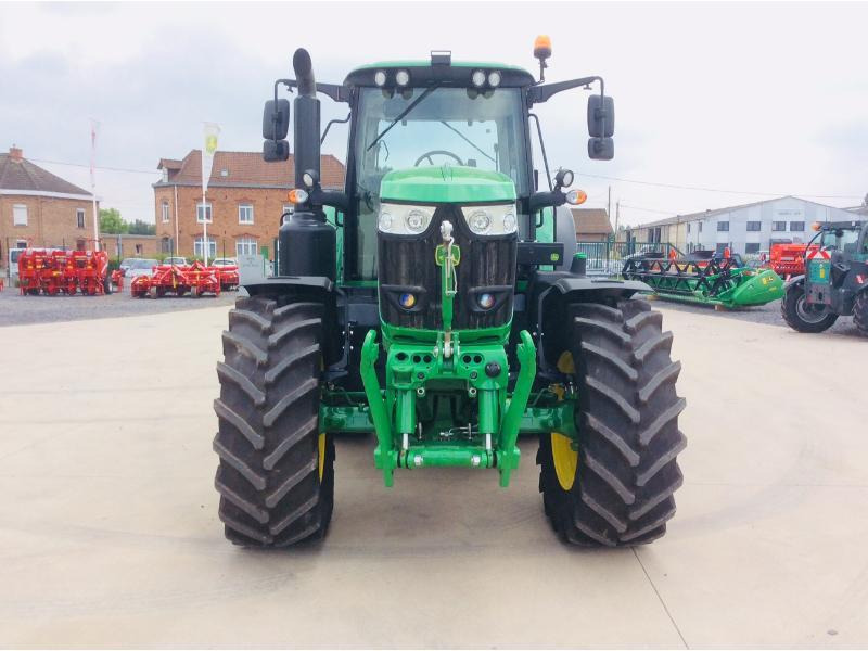 JOHN DEERE 6175M - Traktor: bild 2 JOHN DEERE 6175M - Traktor: bild 2