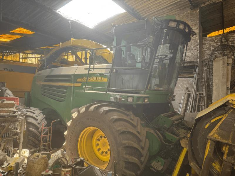 JOHN DEERE 7400 4RM - Exakthack: bild 1 JOHN DEERE 7400 4RM - Exakthack: bild 1