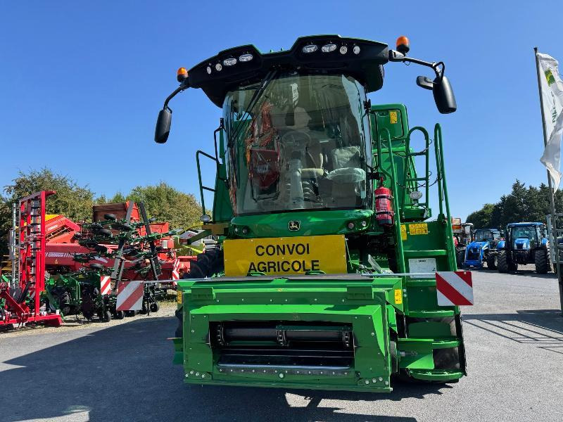 JOHN DEERE T550 - Skördetröska: bild 2 JOHN DEERE T550 - Skördetröska: bild 2