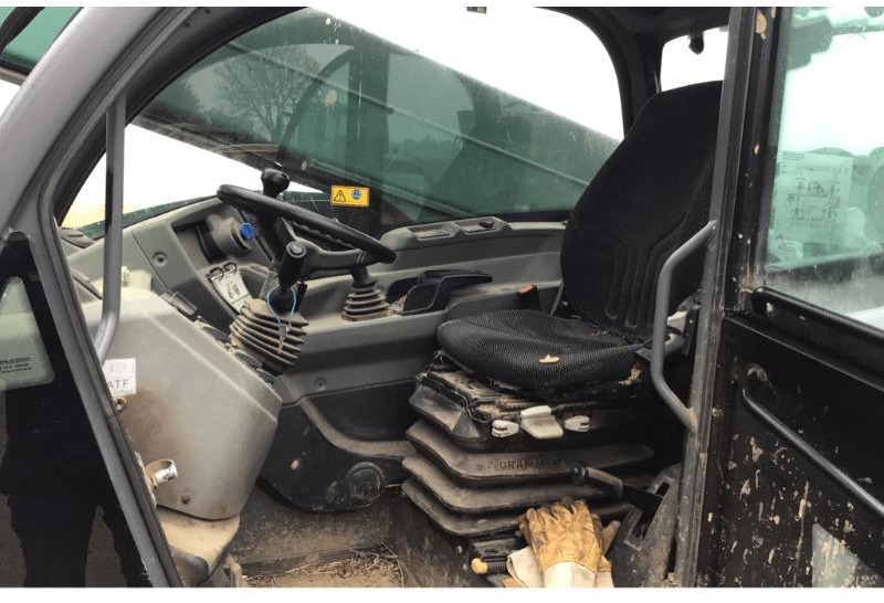 KRAMER KT357 - Teleskoplastar: bild 5 KRAMER KT357 - Teleskoplastar: bild 5