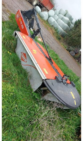 KUHN PZ300 - Slåttermaskin: bild 1 KUHN PZ300 - Slåttermaskin: bild 1