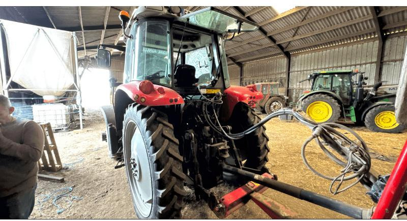 MASSEY-FERGUSON 5460 - Traktor: bild 2 MASSEY-FERGUSON 5460 - Traktor: bild 2