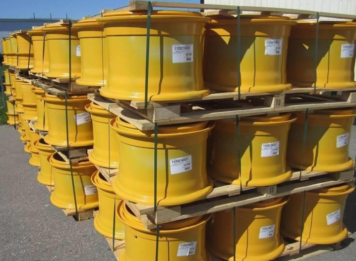 OTR RIMS FOR LOADERS & DUMPTRUCK from Entreprenaddack.com - Fälg för Hjullastare: bild 1 OTR RIMS FOR LOADERS & DUMPTRUCK from Entreprenaddack.com - Fälg för Hjullastare: bild 1