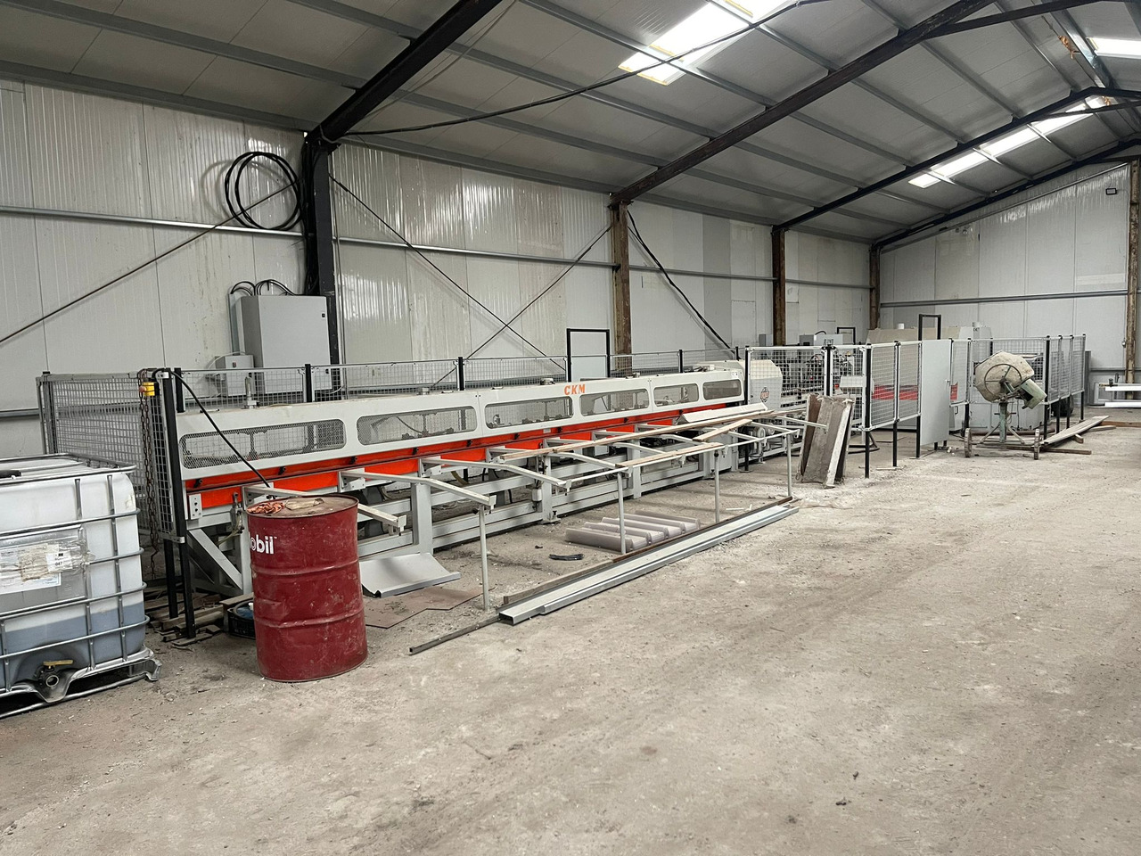 CKM TAIWAN FL12 Fully Auto Finger Jointing Line - Träbearbetningsmaskin: bild 2 CKM TAIWAN FL12 Fully Auto Finger Jointing Line - Träbearbetningsmaskin: bild 2