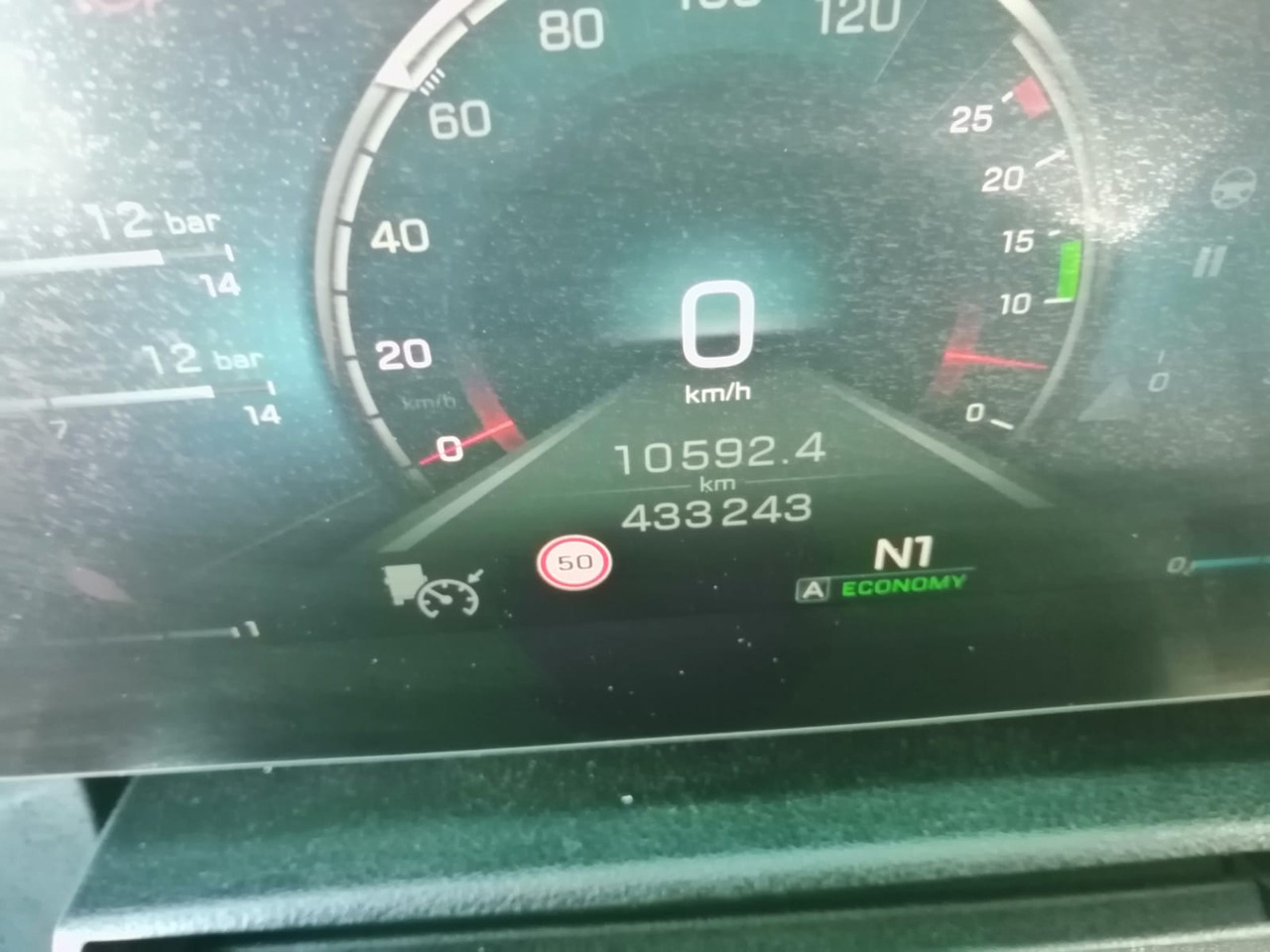 Mercedes-Benz Actros 1845 LS, BIG SPACE, TOP!!! - Dragbil: bild 5 Mercedes-Benz Actros 1845 LS, BIG SPACE, TOP!!! - Dragbil: bild 5