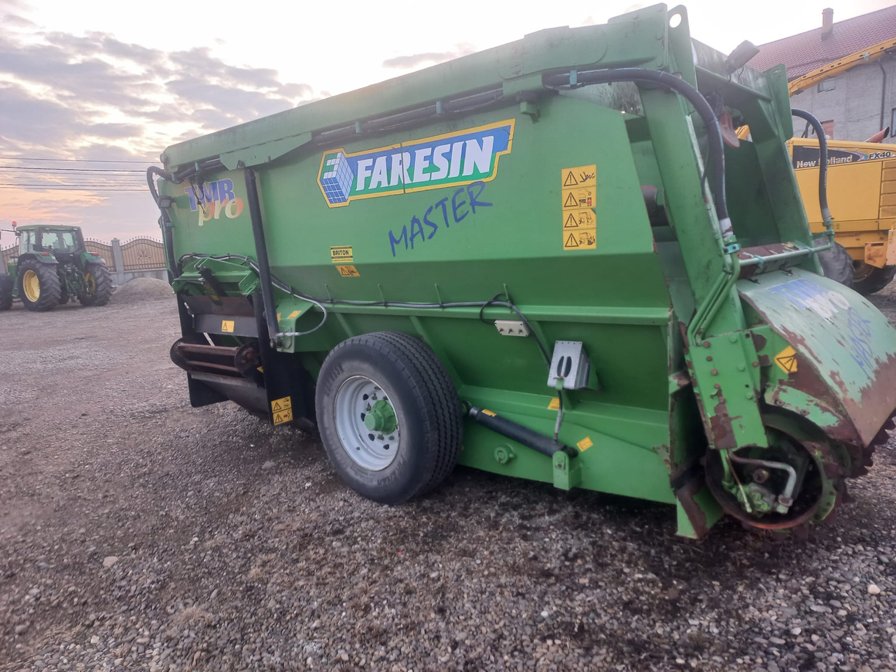 FARESIN TMR 1200 TEHNOLOGICAL TRAILER - Fullfoderblandare: bild 4 FARESIN TMR 1200 TEHNOLOGICAL TRAILER - Fullfoderblandare: bild 4