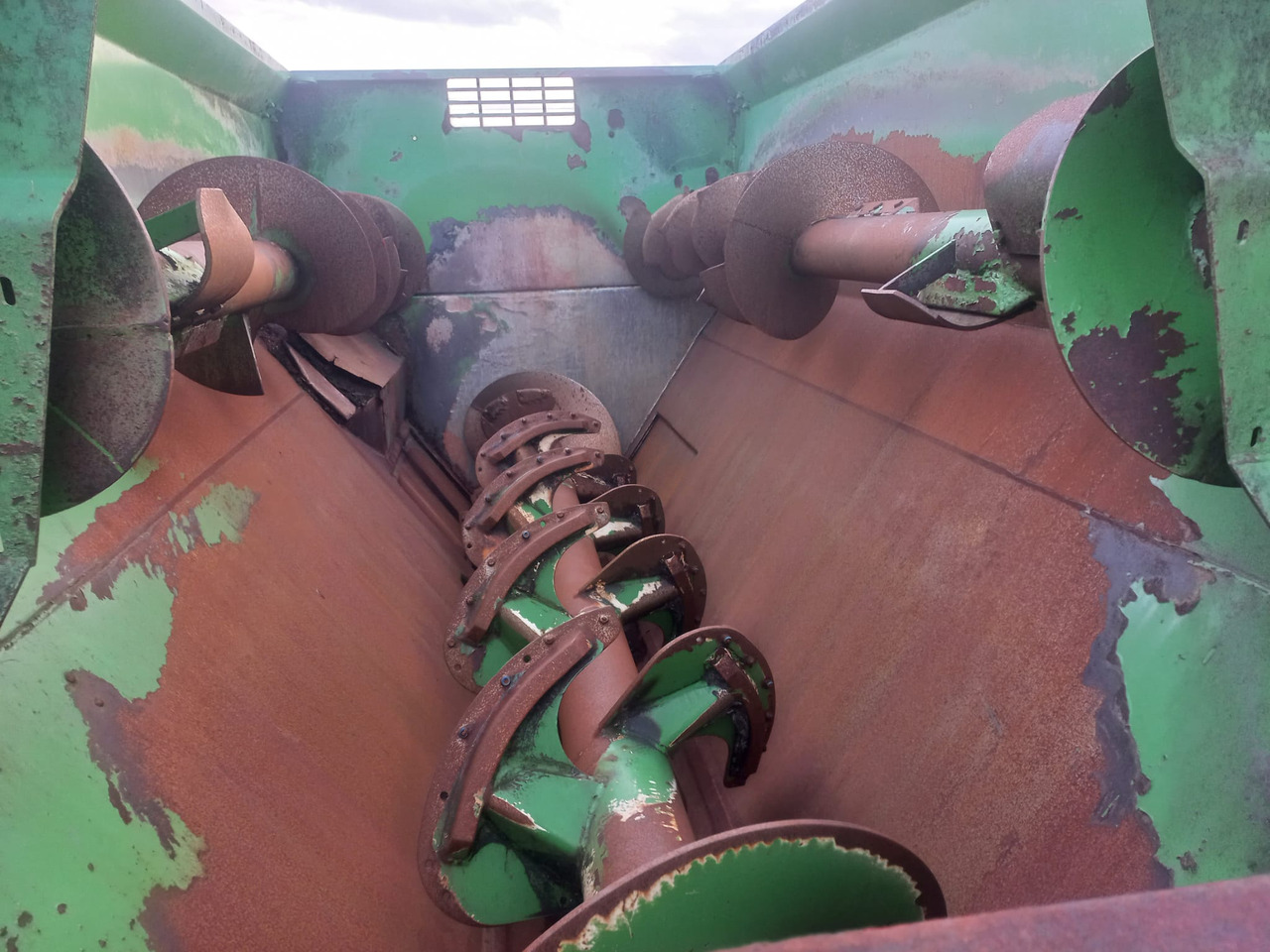 FARESIN TMR 1200 TEHNOLOGICAL TRAILER - Fullfoderblandare: bild 3 FARESIN TMR 1200 TEHNOLOGICAL TRAILER - Fullfoderblandare: bild 3