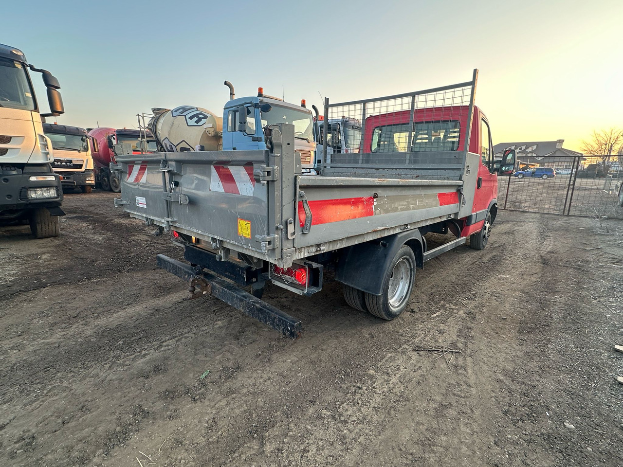 Iveco Daily Van - Transportbil med tippflak: bild 5 Iveco Daily Van - Transportbil med tippflak: bild 5