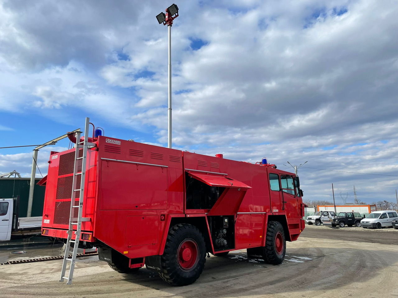KRONENBURG K45 FIRE TRUCK - Släck/ Räddningsvagn: bild 5 KRONENBURG K45 FIRE TRUCK - Släck/ Räddningsvagn: bild 5