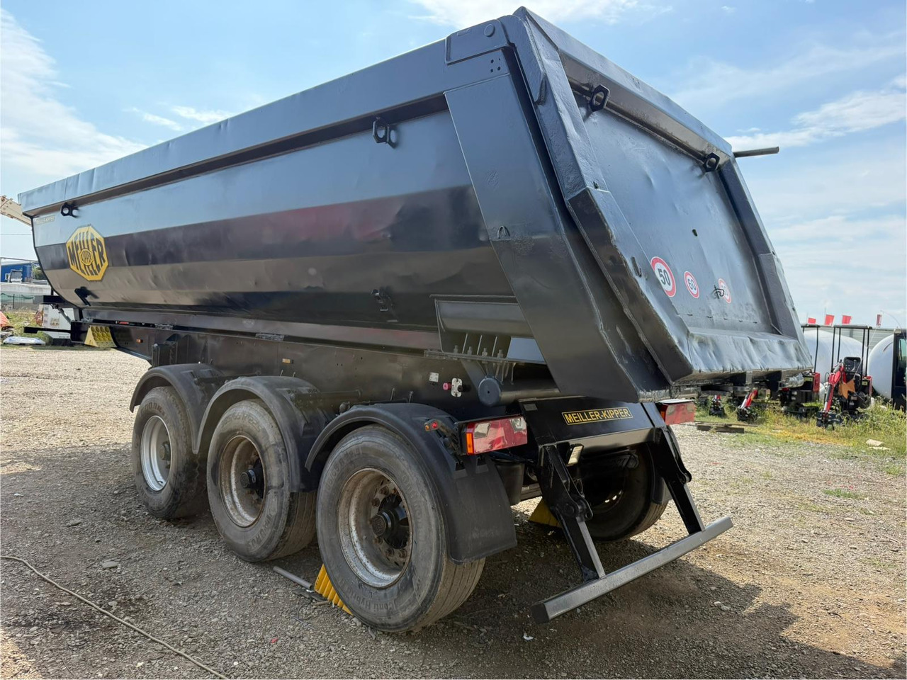 MEILLER TIPPER SEMI-TRAILER - Tippbil semitrailer: bild 1 MEILLER TIPPER SEMI-TRAILER - Tippbil semitrailer: bild 1