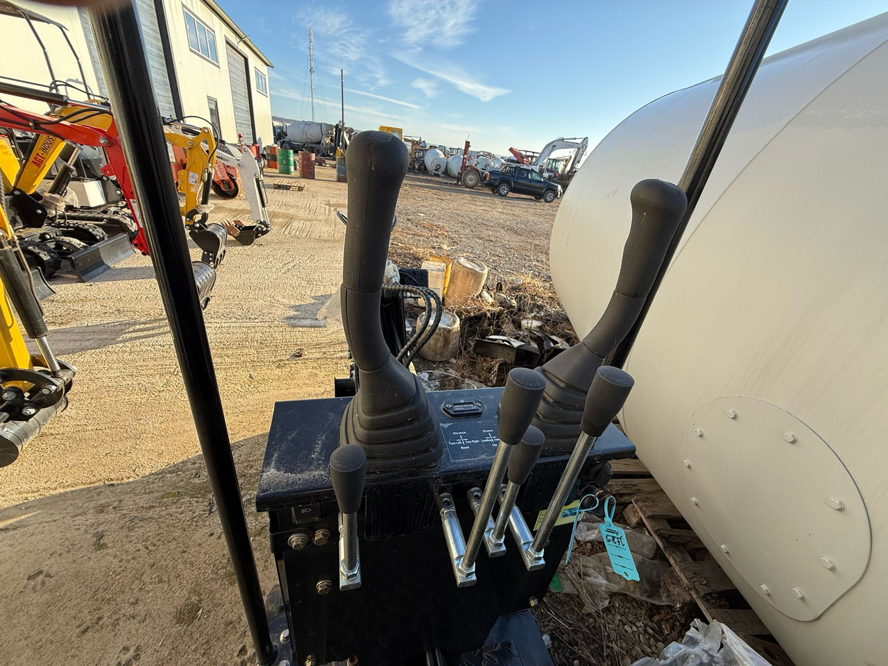 MINIEXCAVATOR JPC H10 - Minigrävmaskin: bild 4 MINIEXCAVATOR JPC H10 - Minigrävmaskin: bild 4